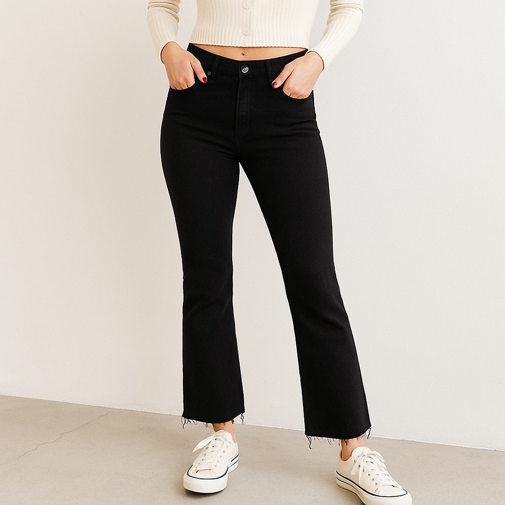 Joe’s Jeans 28 (6) Cannes Bootcut Cropped  Frayed Hem Jeans Womens Black Stretch